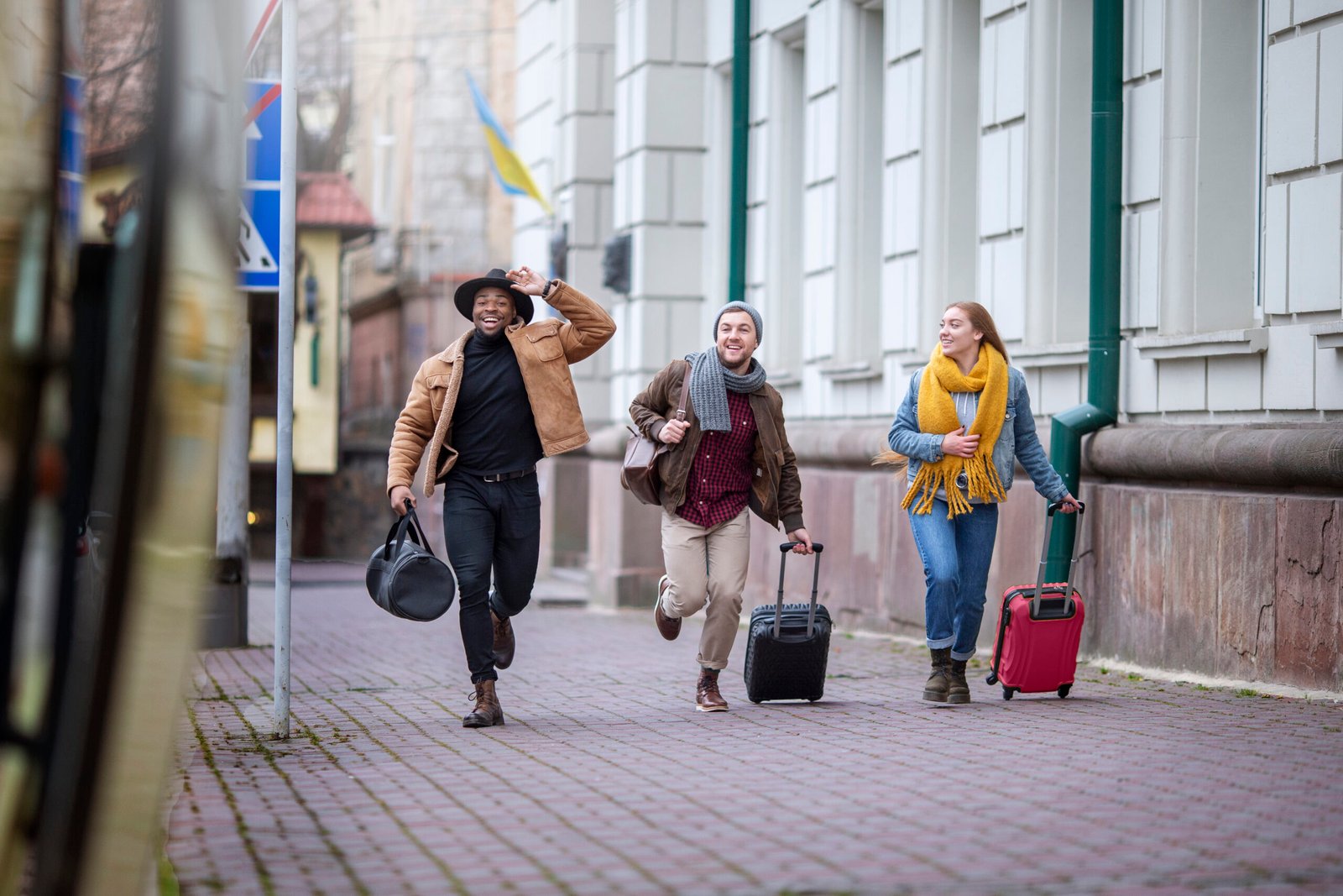 financial checklist for moving abroad